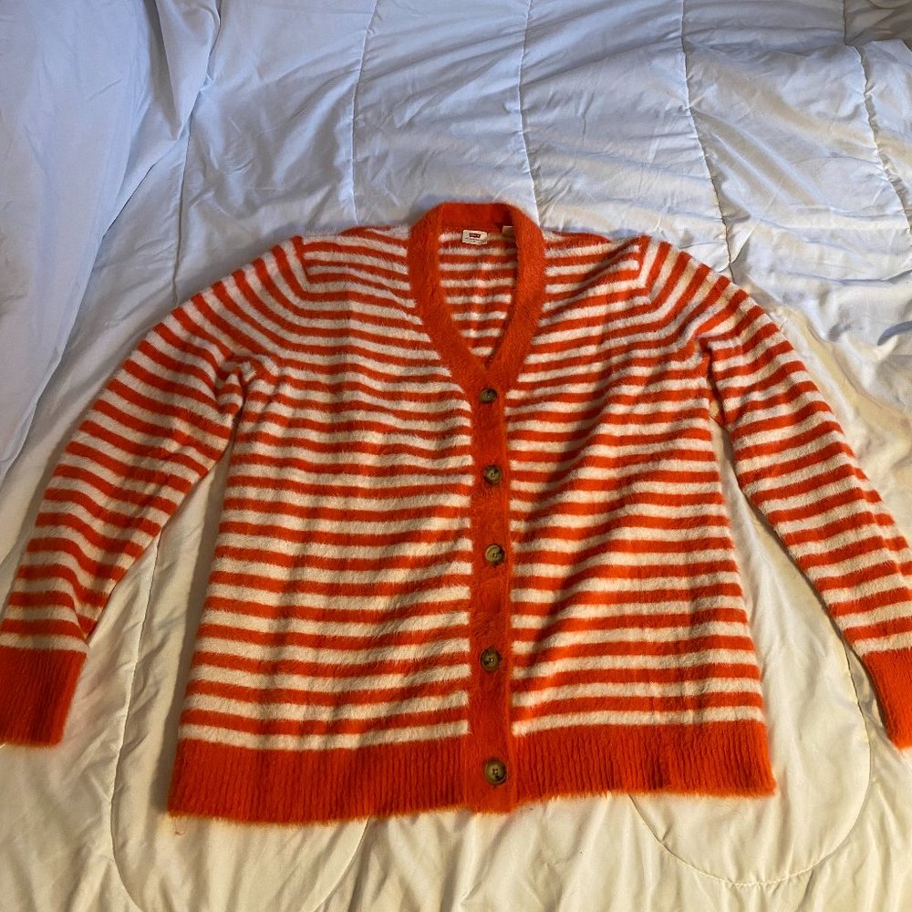 Levi's Sweater